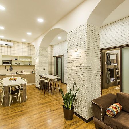 Salam Hostel Baku Eksteriør billede
