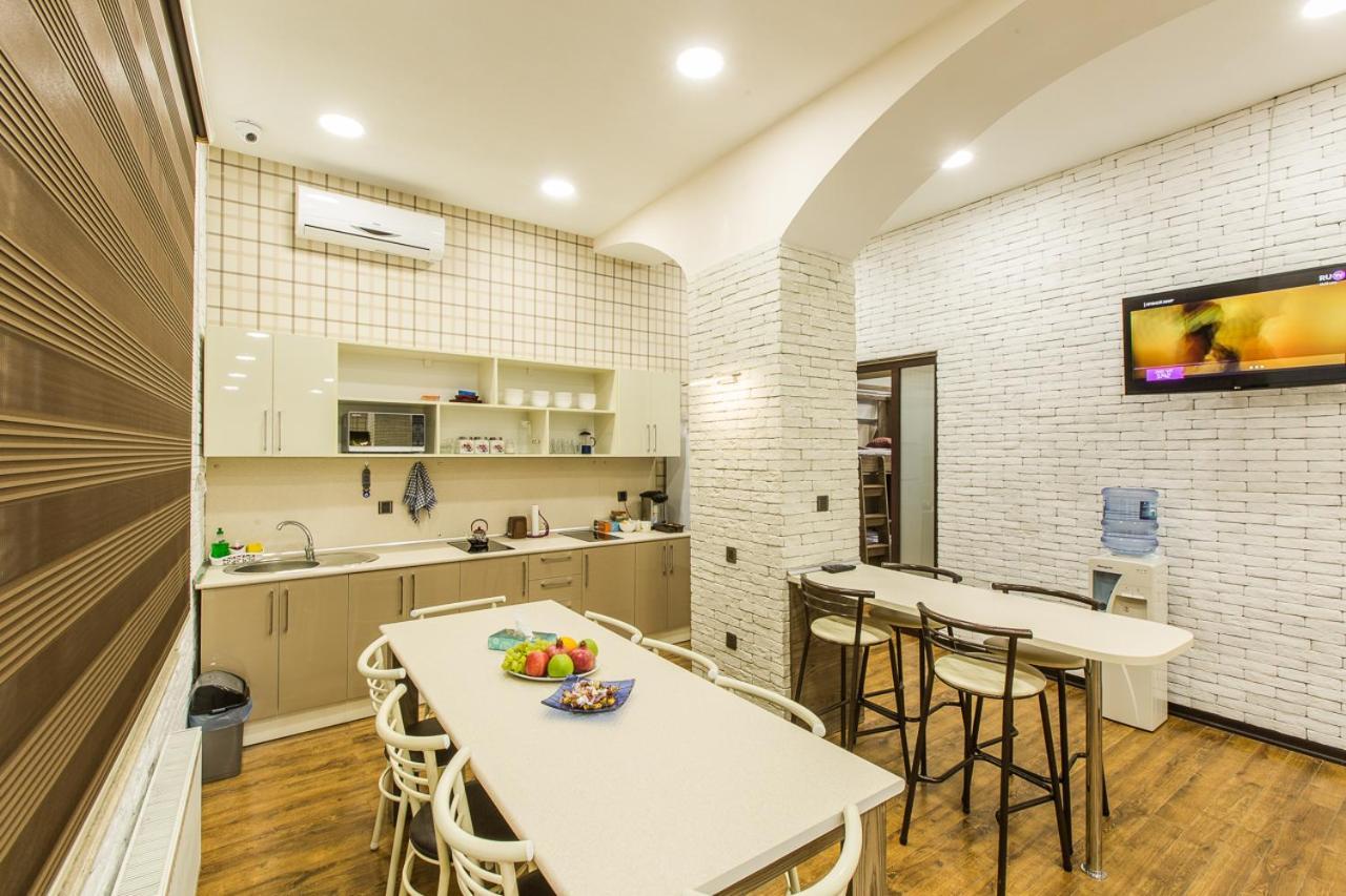 Salam Hostel Baku Eksteriør billede